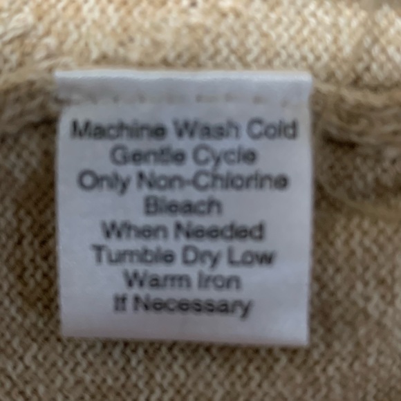 3/$20 Men’s JOE JOSEPH ABBOUD Solid Beige Sleeveless Sweater Vest Size Medium - Picture 5 of 8